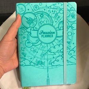 Passion Planner, UNDATED, NEVER USED